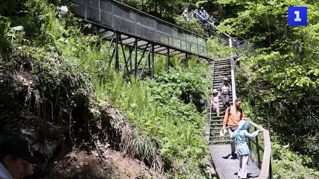 На сочинском курорте «Роза Хутор» открылся парк водопадов «Менделиха»