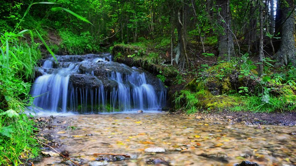 Водопад Гремучий ручей