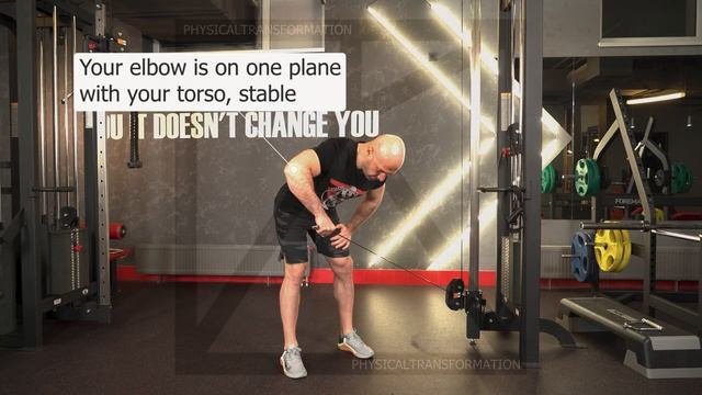 Inclined arm extension pulley down Разгибания на трицепс с нижнего блока в наклоне