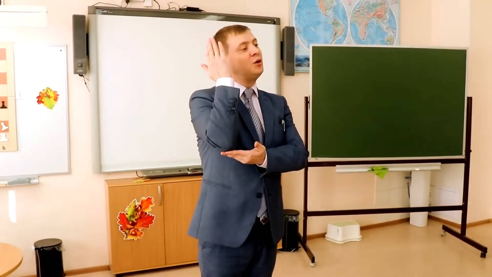 2) Денис Майданов - _Учитель_ (Клип от учеников школы №14 г. Кемерово 2022)