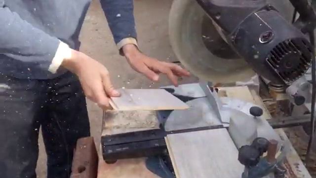 Белый порез.