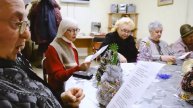 Занятия в группе пожилых людей