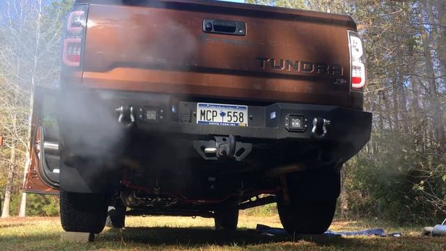 Flowmaster Outlaw Super 10 exhaust 2016 Toyota Tundra TRD Off-road 4u3
