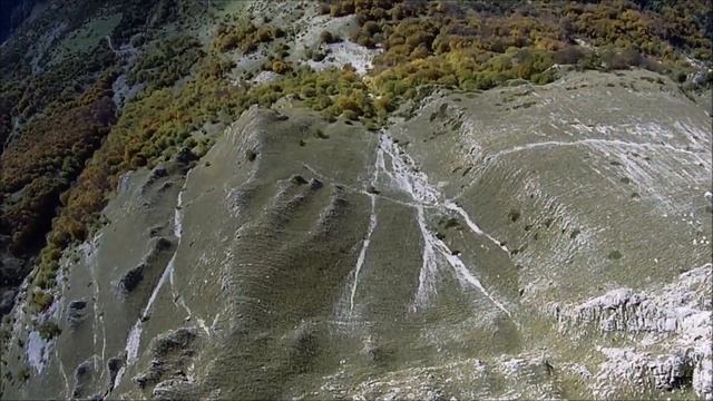 Летим между горами: Великолепие Природы с Воздушной Высоты.Flying between the mountains