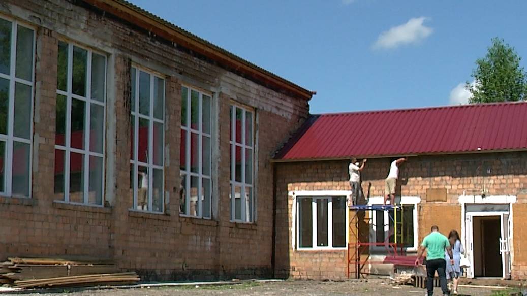 В Орджоникидзевском районе обновляют детскую школу искусств