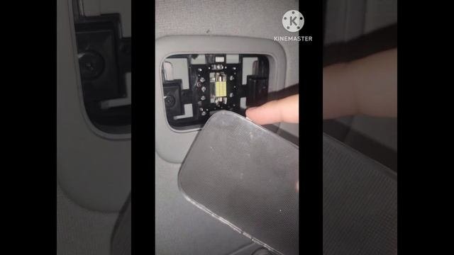 How To - Change Rear Dome Light Bulbs Of Hyundai Grand Starex/H-1/H300/i800/iMax/iLoad (2008-2022)