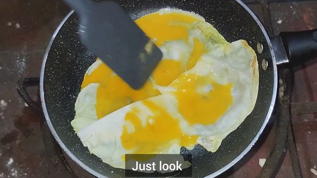 Just Add Eggs With cabbage crispy recipe _ it's so simple delicious recipe _ easy breakfast recipe