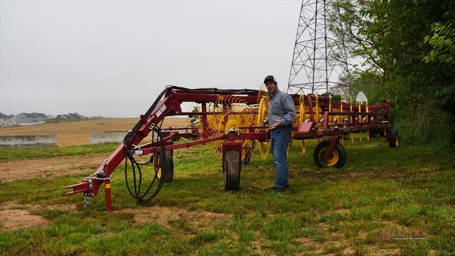 Hay Tools | Wheel vs Rotary Rakes