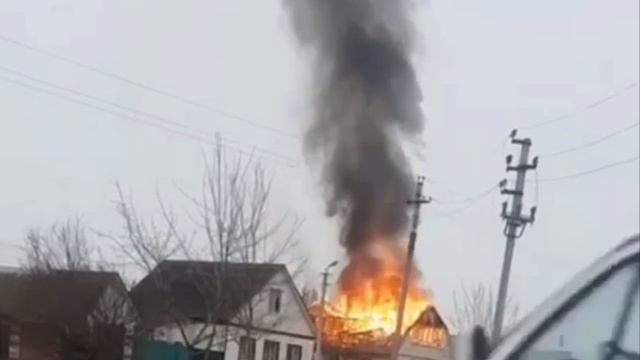 Жилой дом загорелся в Грайвороне после обстрела со стороны ВСУ, пишут в местных группах