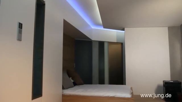 Room Controler Jung F 40
