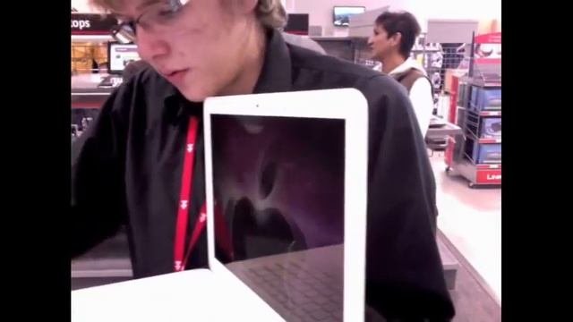 New Macbook Unboxing Late 09