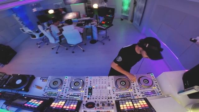 FRAN DC - IN THE STUDIO 9