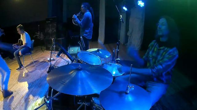 КАРЕЛИЯ - "Катись, жаркое солнце"(ДЖАМП!live 2016\10\29)