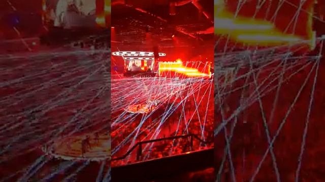Amadeusz Ferrari wejście FAME MMA 13