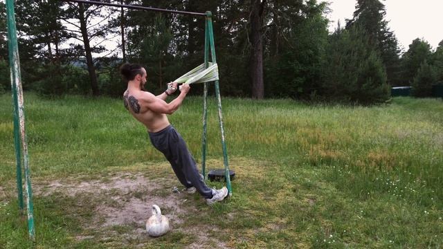 10 MIN HOME BICEP WORKOUT  3 BICEPS EXERCISES