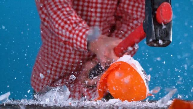Шары с водой в замедленной съемке! Невероятное 4К видео!