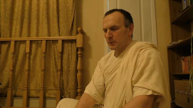 Класс по Шримад Бхагаватам в храме 08.12.15 - Джай Гауранга прабху