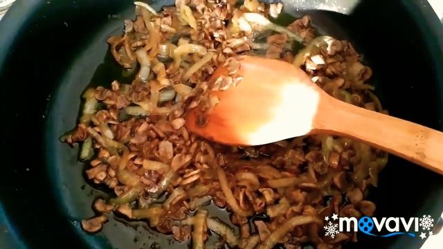 Салат с грибами ?