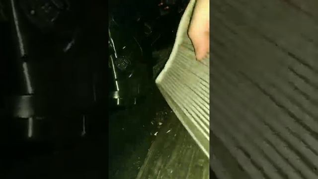 Peugeot 301 cabin filter replacement