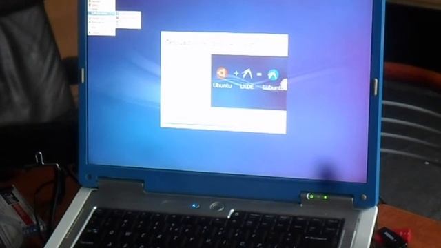 LUBUNTU LINUX full install on `vintage (1999) Fujitsu Siemens Life B 2566 series Netbook
