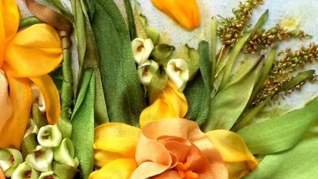 Солнечная картина лентами "Нарциссы" / Ribbon embroidery  "Daffodils"