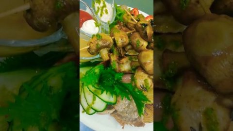 Горячее мясное ассорти на троих =)