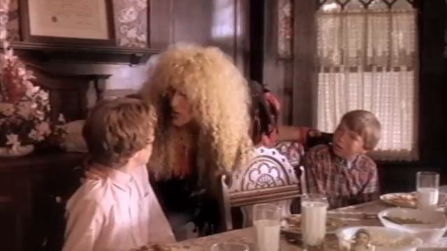 Twisted Sister - We're Not Gonna Take it (Extended Version) (Official Music Video)