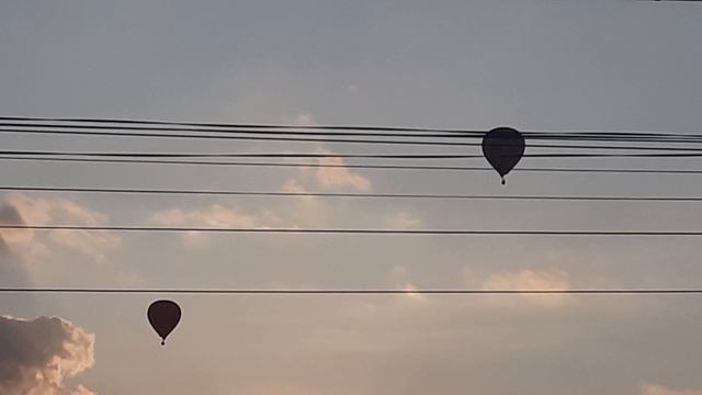 И сново воздушные шары в Нижнем Новгороде, но на этот раз куда в меньшем количестве!