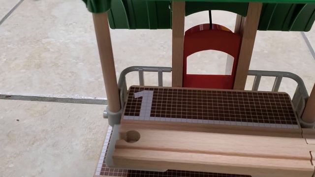 Brio Reviews: the Travel Switching Set