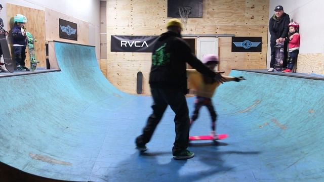 6 YEAR OLD DAUGHTER IS A SKATER GIRL!! ThatsBetsyV