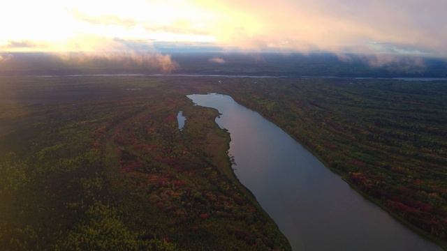 Озеро в тайге 
Антонио Вивальди - Времена года. Осень