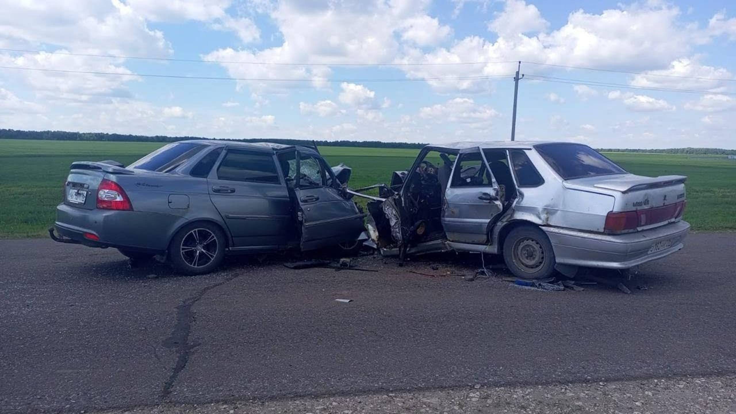 «Одна ошибка, а сколько жизней». 5 человек погибли в лобовом ДТП двух Лад в Татарстане.