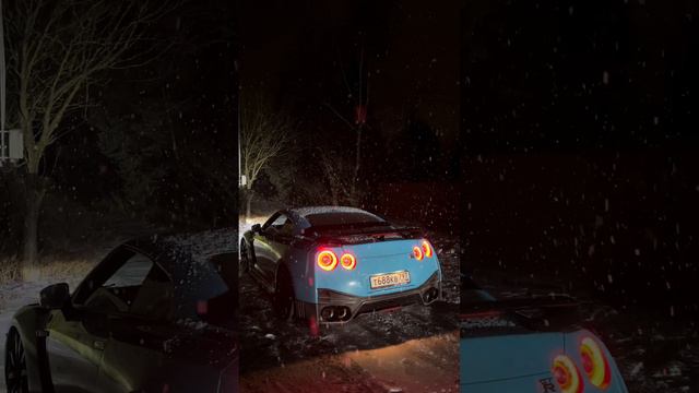 Nissan GT-R Winter edition  #fire #exaust #nissangtr #gtr35