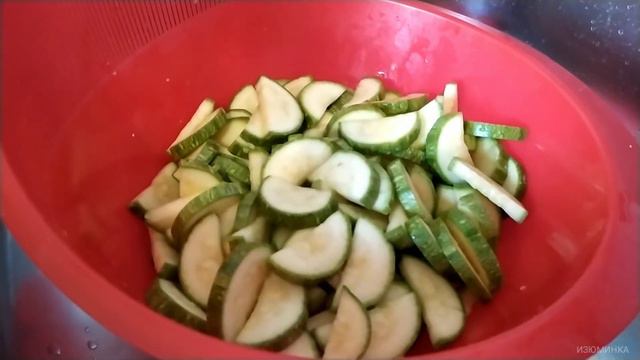 Кабачки по-корейски.
