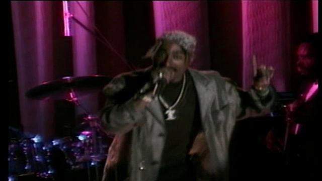 2Pac - Dear Mama (Live)