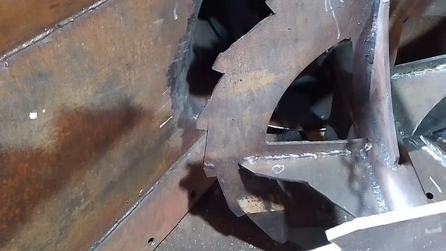 Изготовление снегороторного очистителя снега.