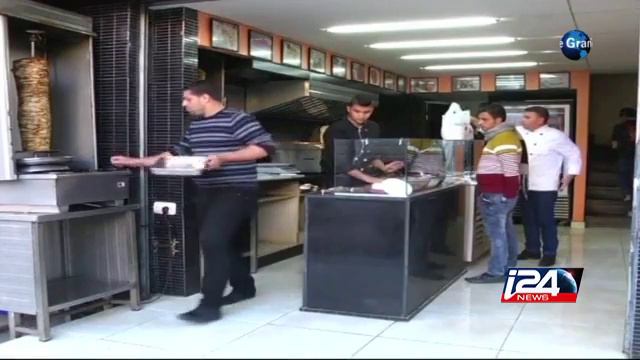 Un réfugié syrien décide de s'installer à Gaza et d'y ouvrir un restaurant