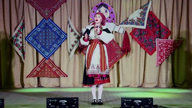 Уколова Арина Алексеевна - Девчоночка по гаю ходила