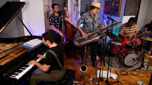 Emmet Cohen w/ Scott Robinson | Saucer Eyes