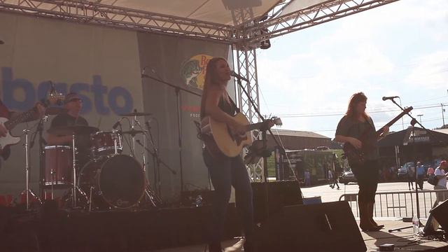 Mackenzi Morris - Johnny Cash Cover Folsom Prison Blues