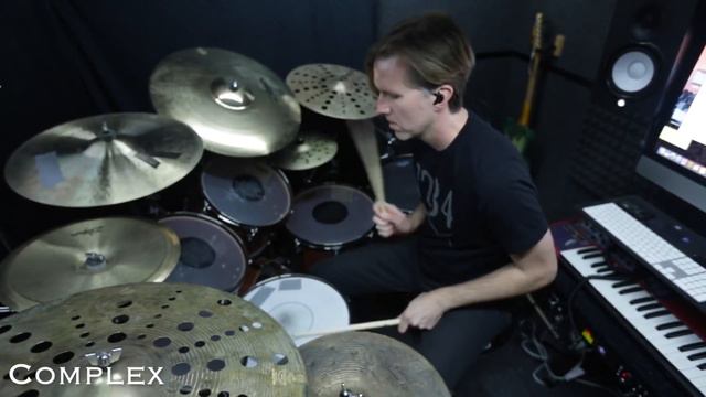 Simple VS Brooks Wackerman (only Brooks)