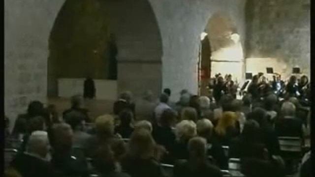 Ivana Marija Vidovic plays Bach Concerto BWV 1066