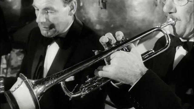 Mantovani Plays Kiss Me Again