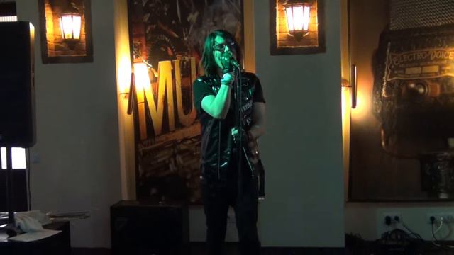 Алексей Смирнов. «Нас нет». «Gogol Pub», Киев, 11.04.2015.