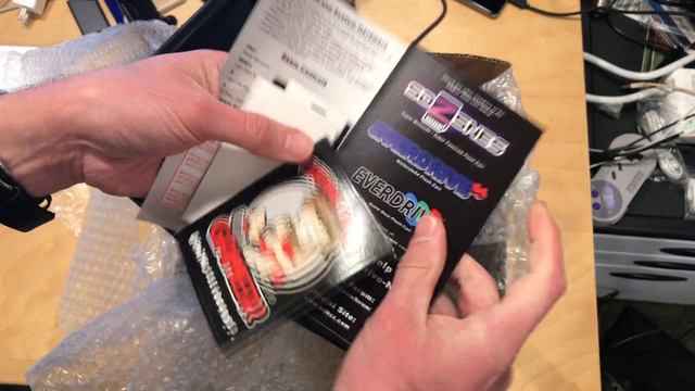 Unboxing: Everdrive N8 - NES Flash Cartridge