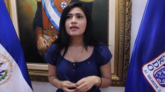 Estudiante Gloria Rubio, Universidad de San Miguel