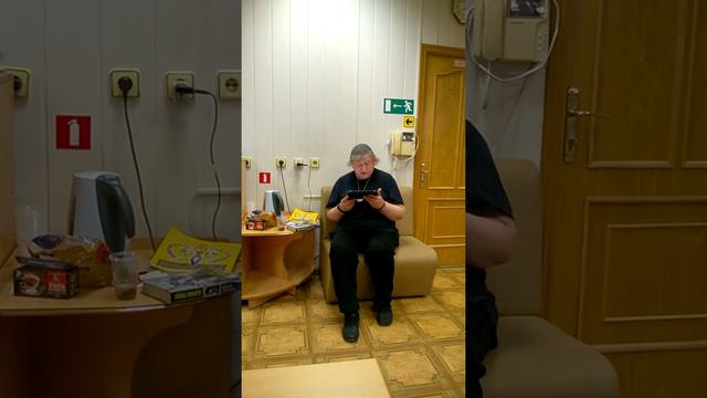 Людмила Вязмитинова представляет прозу Василия Тихоновца