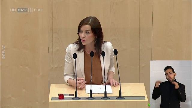 2021-12-15 102 Ewa Ernst Dziedzic Grüne