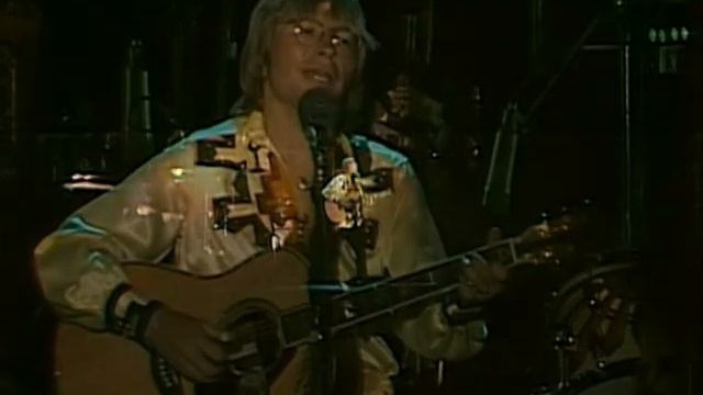 John Denver - Boy From The Country