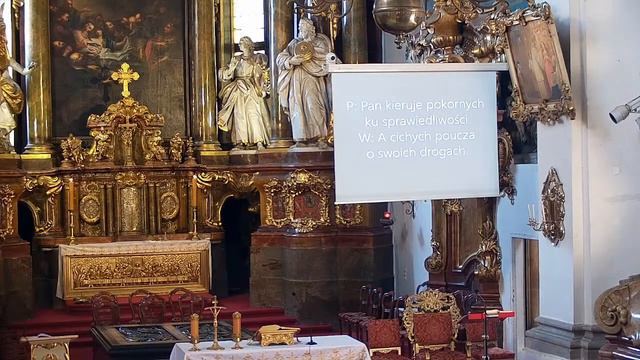 Godzinki za wstawiennictwem św. Jadwigi Śląskiej w trzebnickiej bazylice 9.07.2023 o godz. 7.40